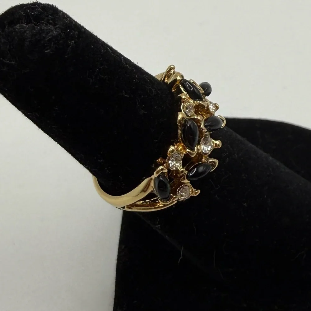 Seta gold tone